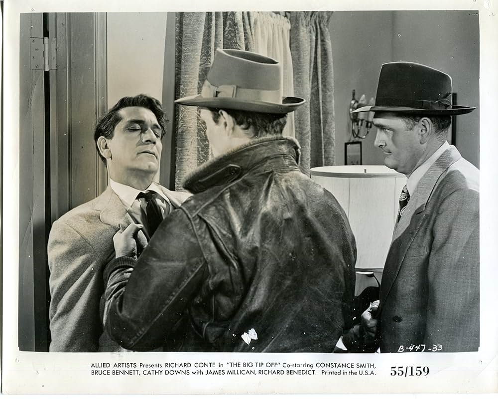 暗黒街の記者の画像