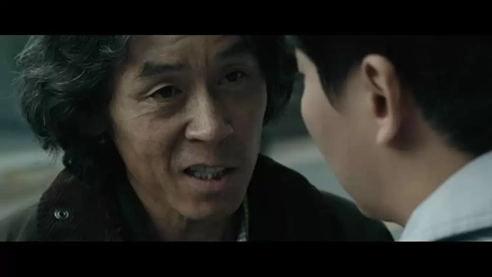 「殺人者の記憶法」の画像