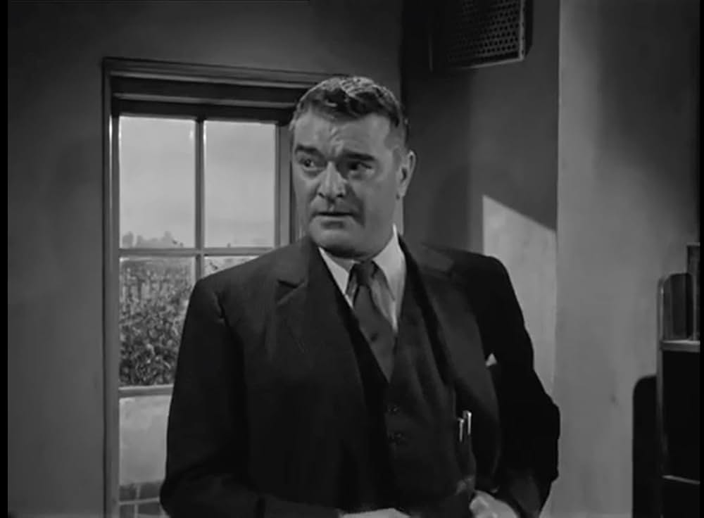 The Long Arm（原題）の画像