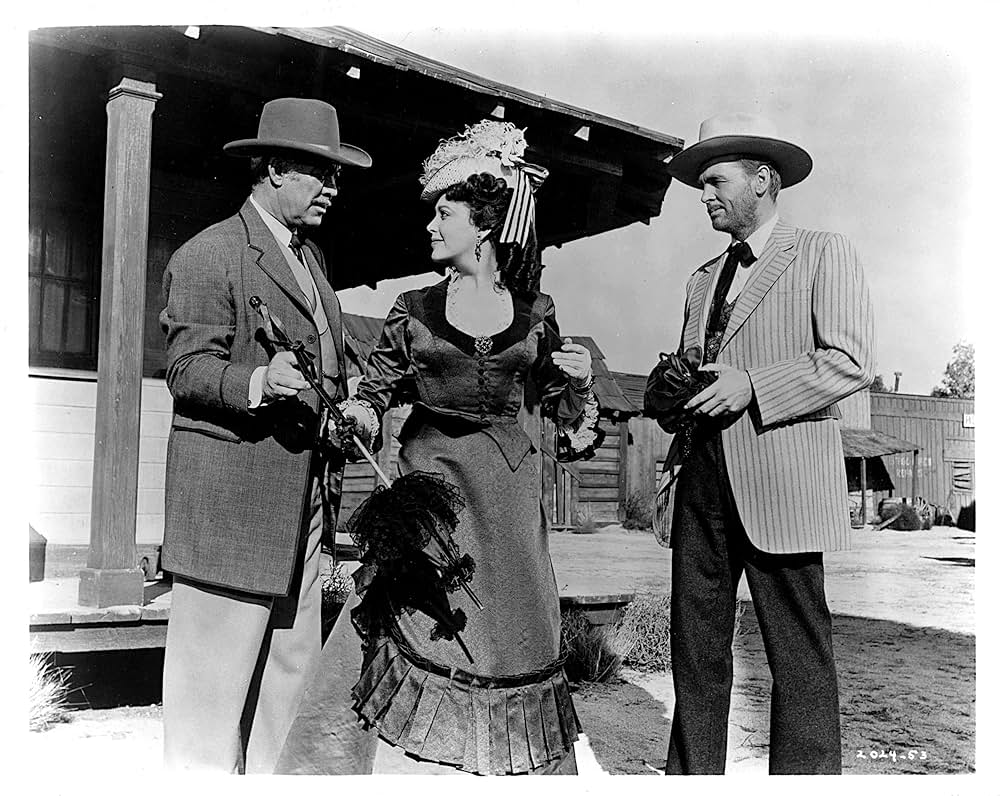 争闘の丘の画像