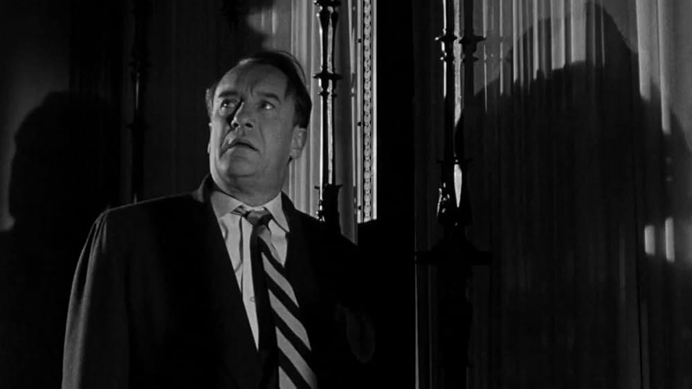 Death of a Scoundrel（原題）の画像