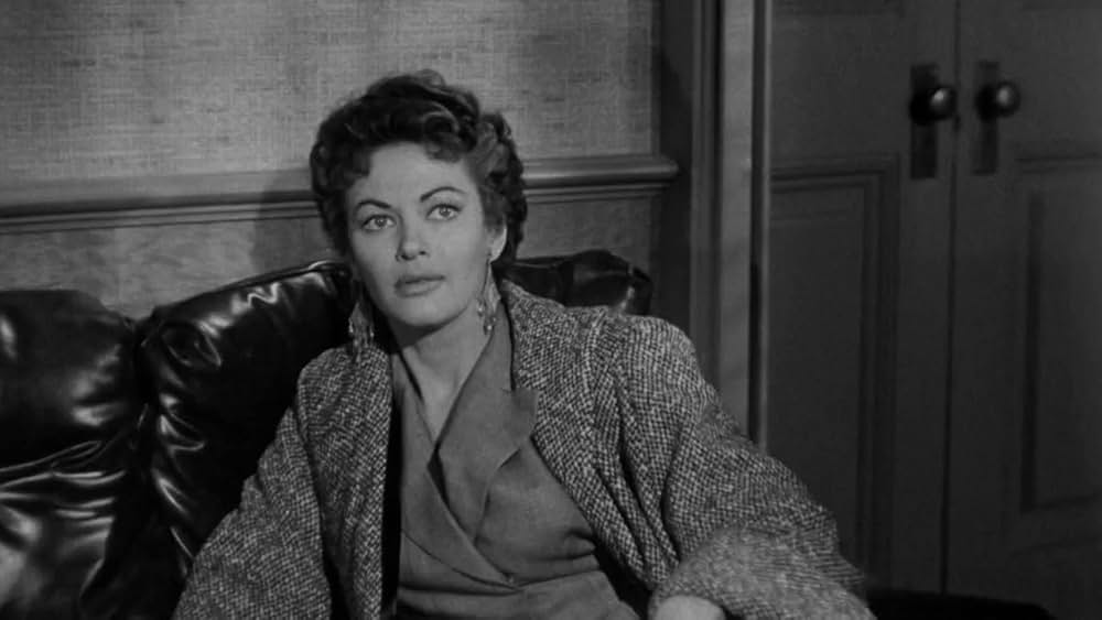 Death of a Scoundrel（原題）の画像