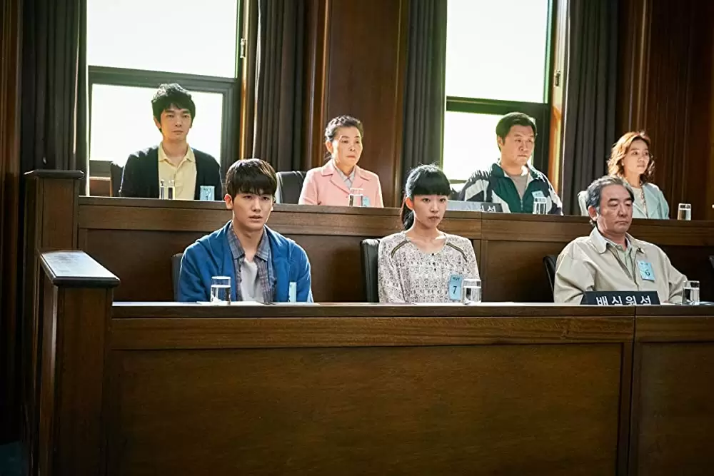 ８番目の男の画像