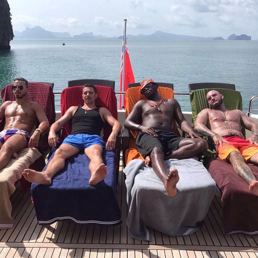 リベンジ・アイランドの画像