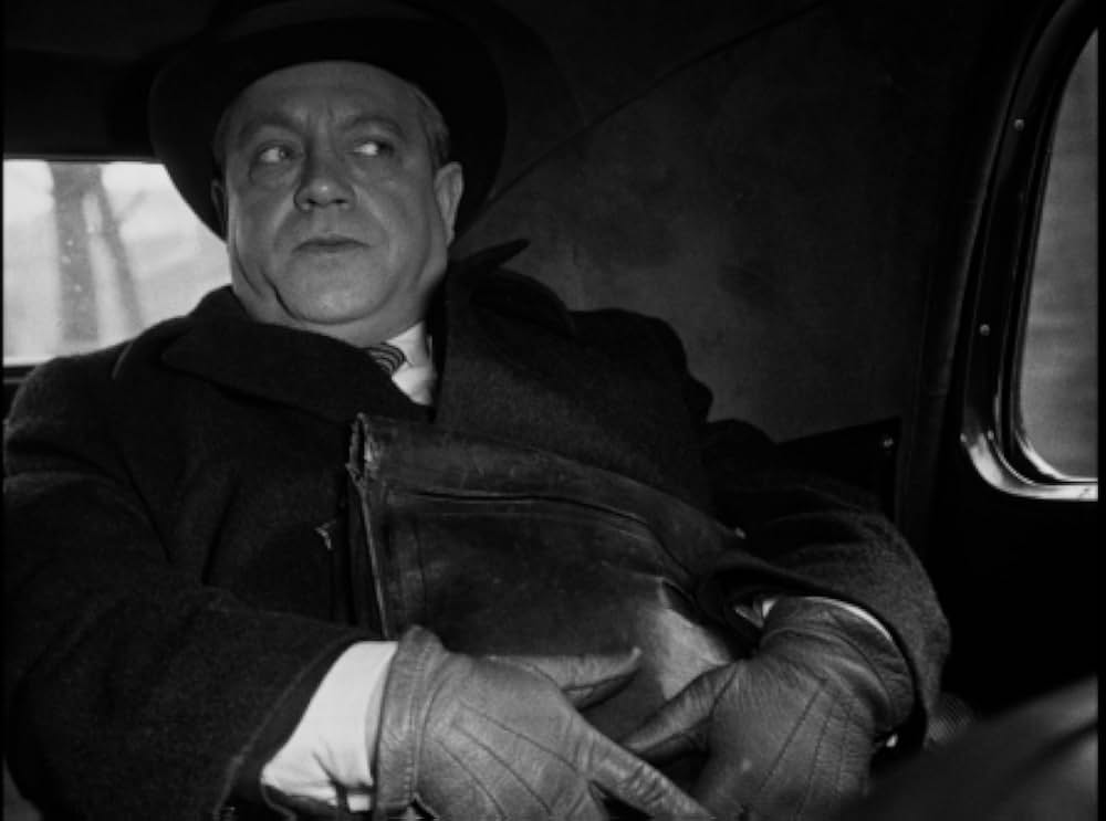 赤い灯をつけるなの画像