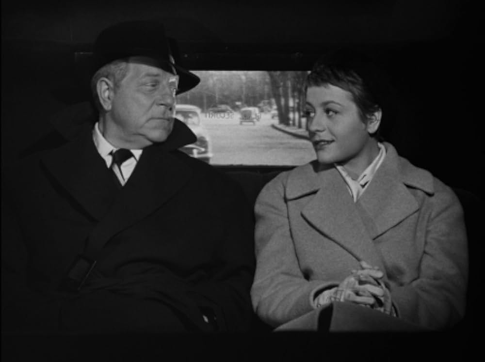 赤い灯をつけるなの画像