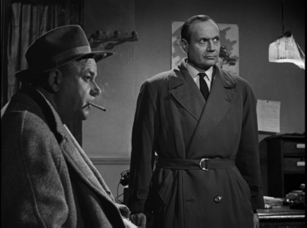 赤い灯をつけるなの画像