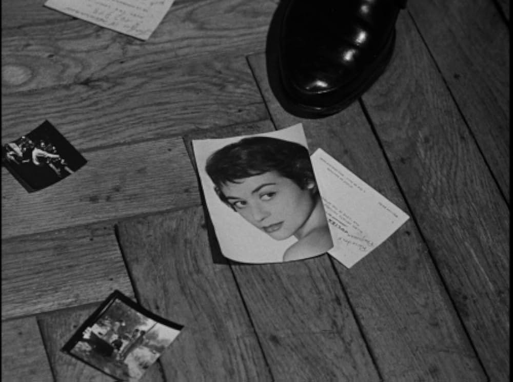 赤い灯をつけるなの画像