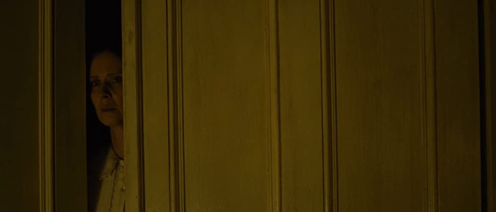 静かなる情熱 エミリ・ディキンスンの画像