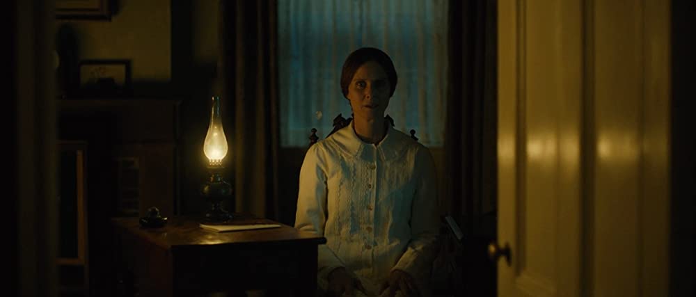 静かなる情熱 エミリ・ディキンスンの画像