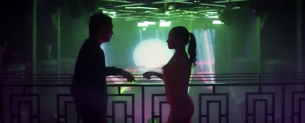 ベッドルーム 禁断の愛欲の画像