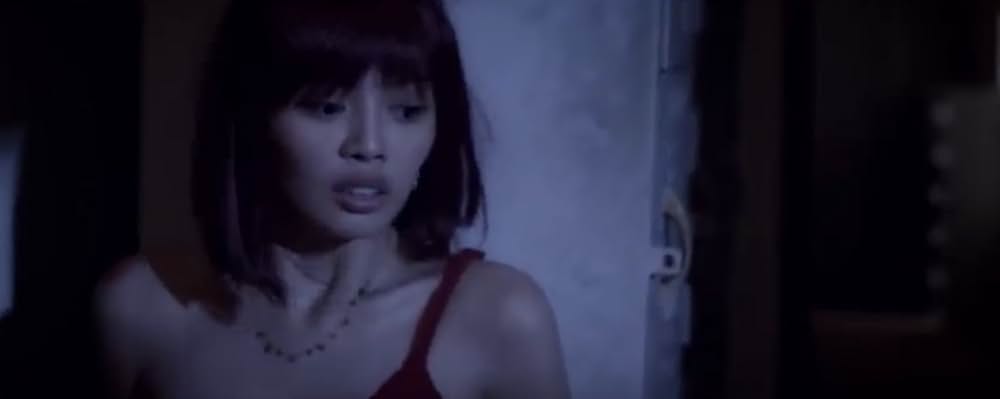 ベッドルーム 禁断の愛欲の画像