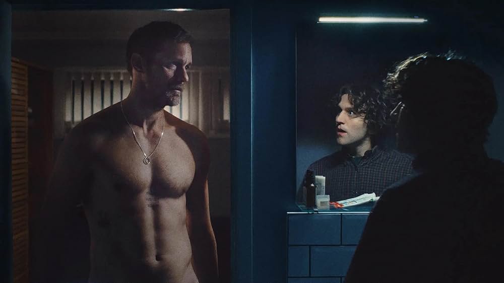 Pillion（原題）の写真