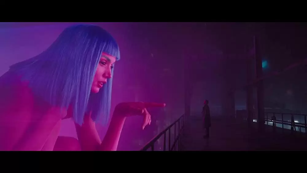 「ブレードランナー 2049」ライアン・ゴズリング & アナ・デ・アルマスの画像