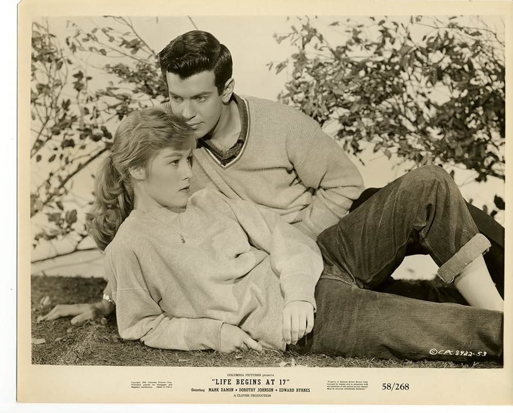 Life Begins at 17（原題）の画像