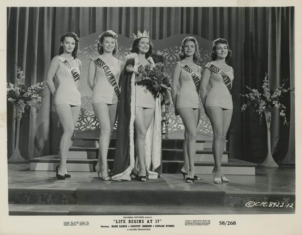 Life Begins at 17（原題）の写真