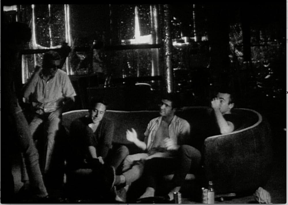 Couch（原題）の画像