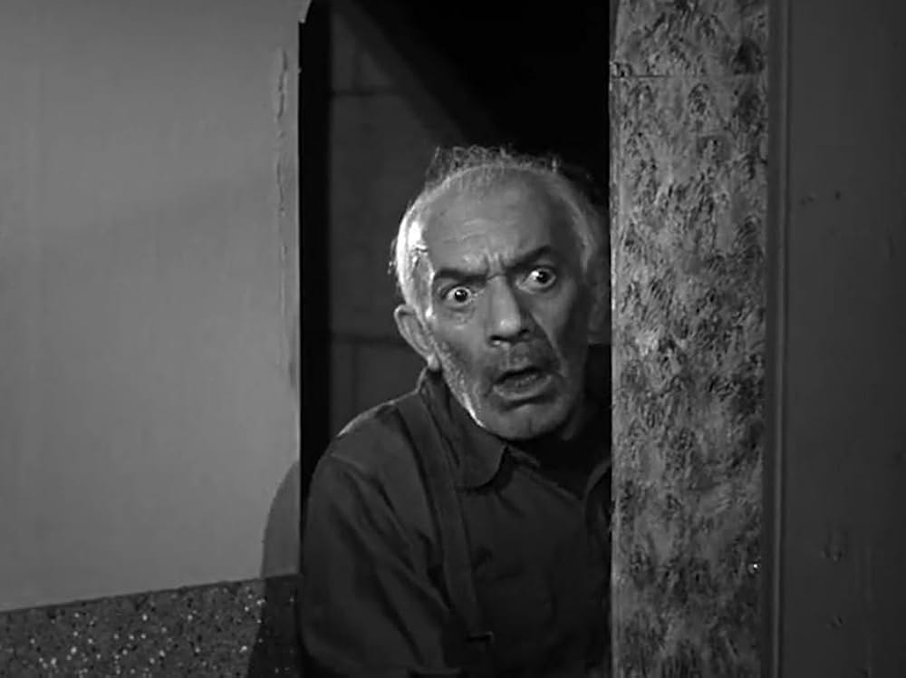 Frankenstein's Daughter（原題）の画像