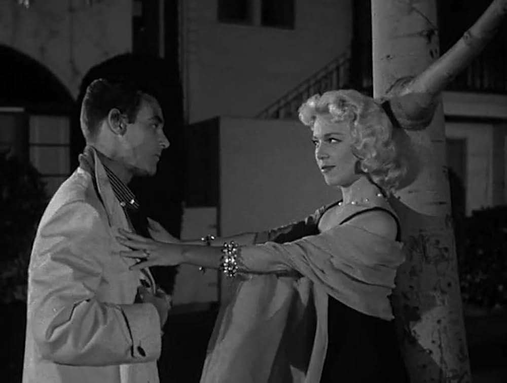 Frankenstein's Daughter（原題）の画像