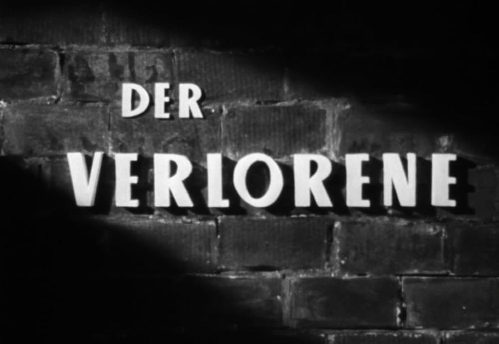 追い詰められた男の画像