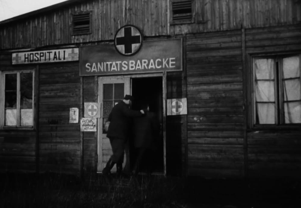 追い詰められた男の写真