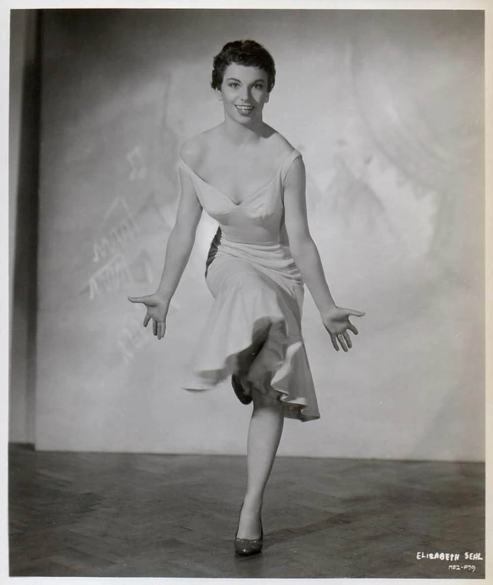 Town on Trial（原題）の写真