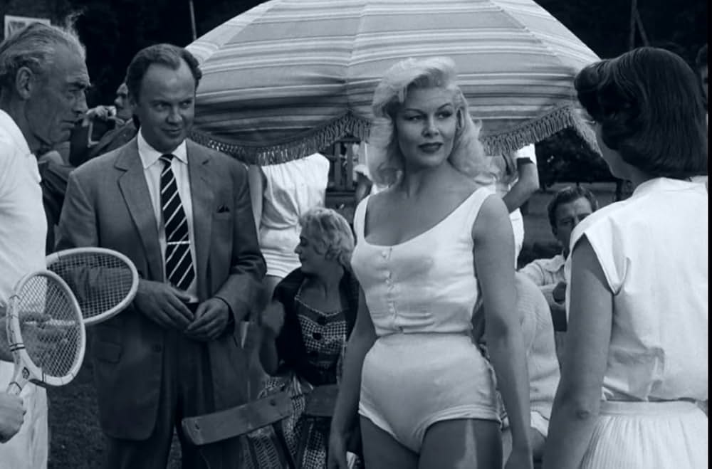 Town on Trial（原題）の画像