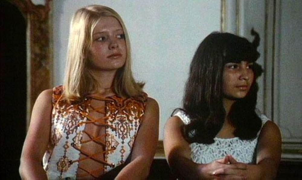 女子学生（秘）レポートの画像