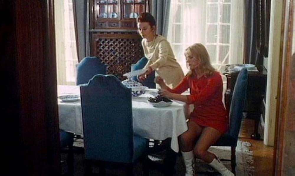 女子学生（秘）レポートの画像