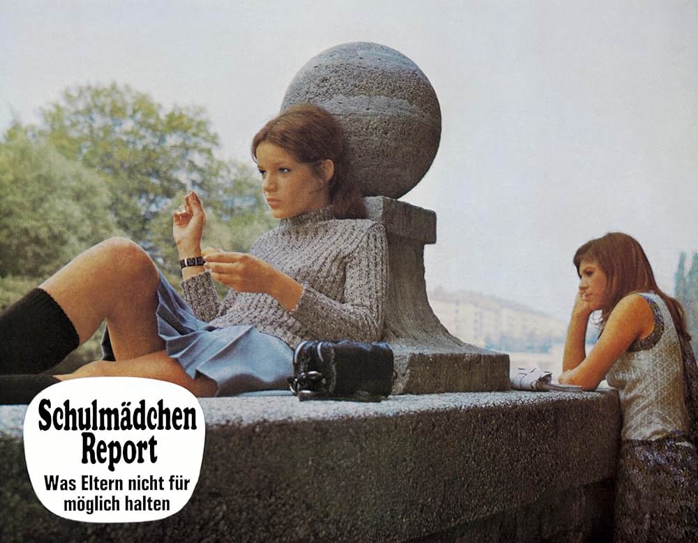 女子学生（秘）レポートの画像