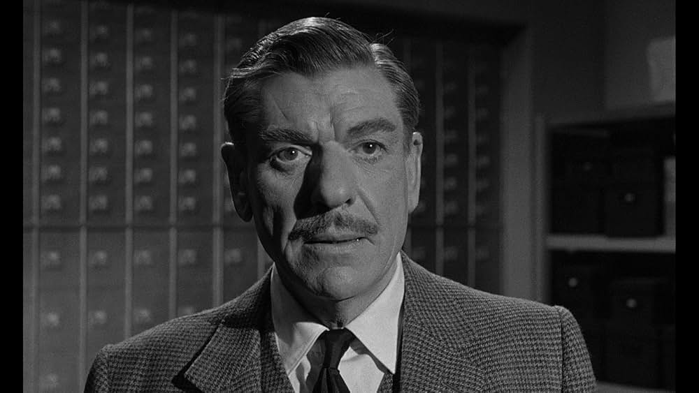 Cash on Demand（原題）の画像