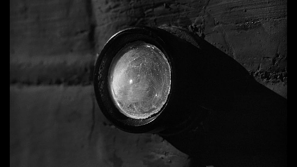 Cash on Demand（原題）の画像