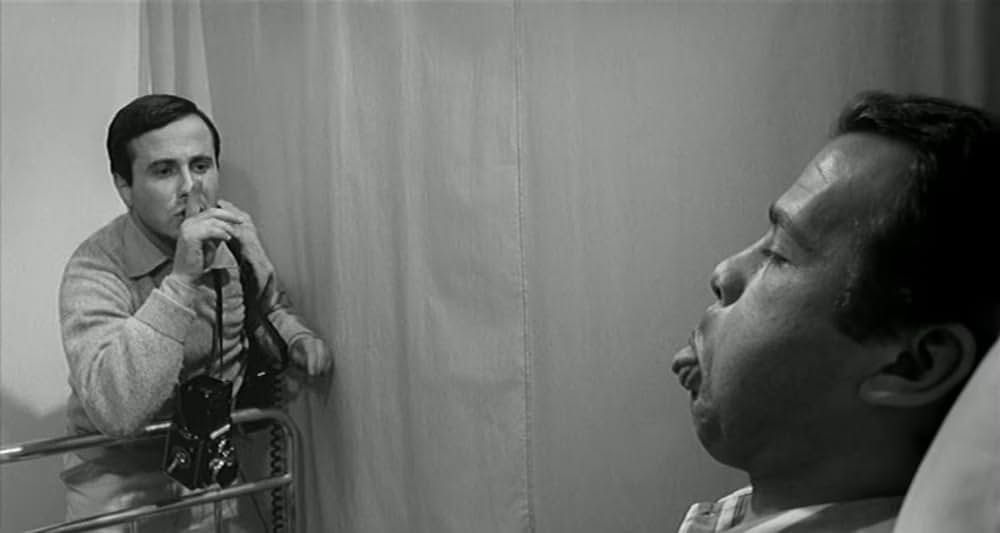 Omicron（原題）の画像