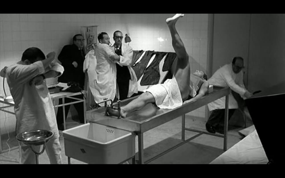 Omicron（原題）の画像