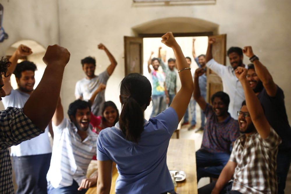 Dear Comrade（原題）の画像