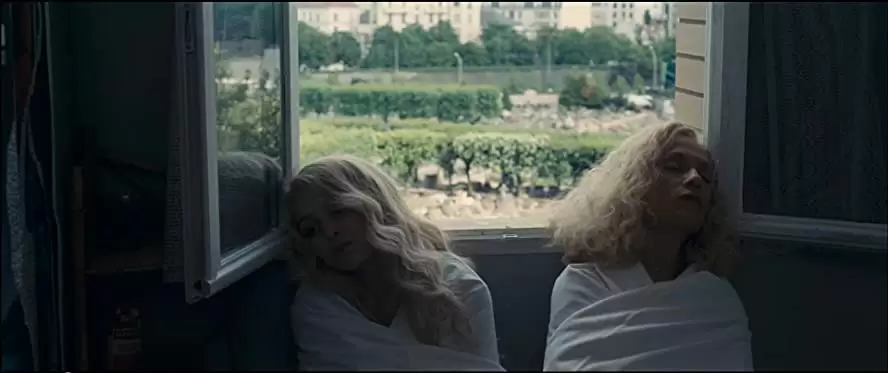 「ヴィオレッタ」イザベル・ユペール & アナマリア・バルトロメイの画像