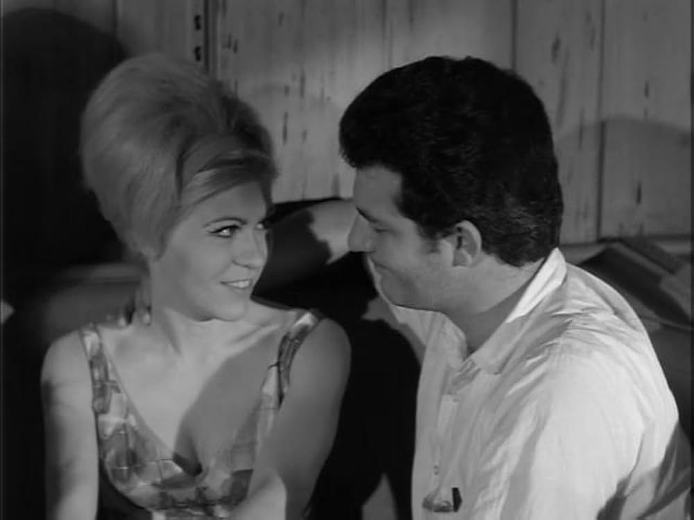 The Alley Tramp（原題）の画像