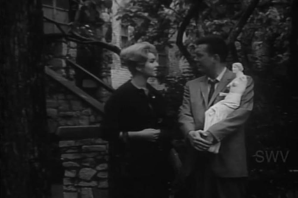 Living Venus（原題）の画像