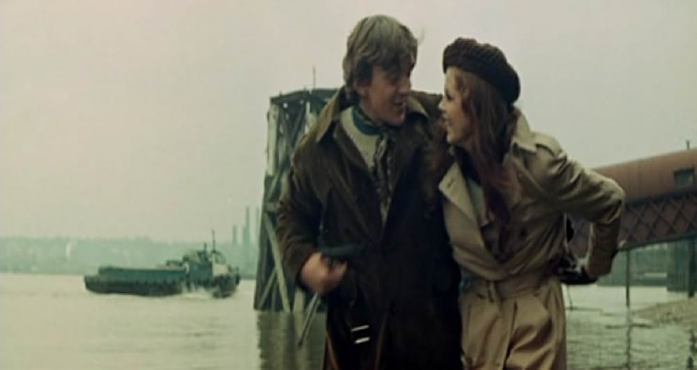 マロニエの別れ道の画像