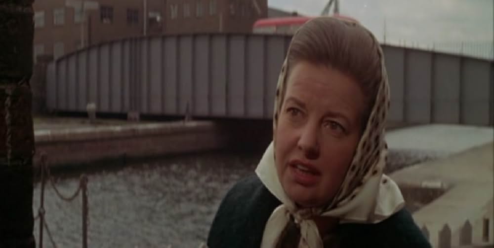 マロニエの別れ道の画像