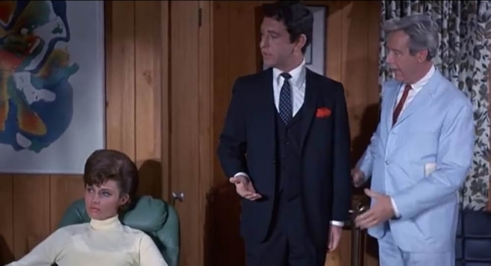 空中スパイ野郎の画像