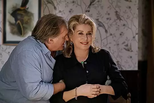 「ホテル・ファデットへようこそ」カトリーヌ・ドヌーブ & ジェラール・ドパルデューの画像