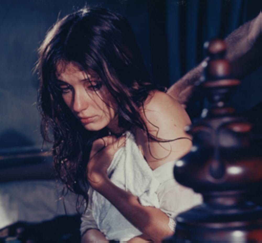 The Virgin and the Gypsy（原題）の画像