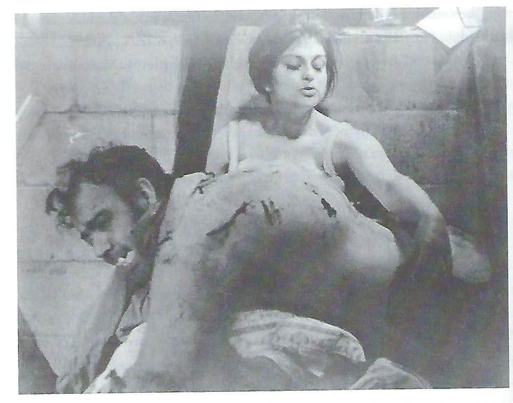 The Naked Witch（原題）の画像