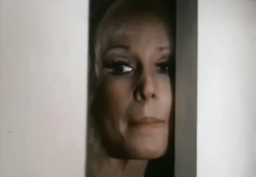 狙われた宝石の画像