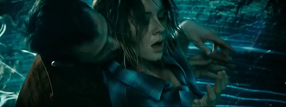 アトラクション -侵略-の画像