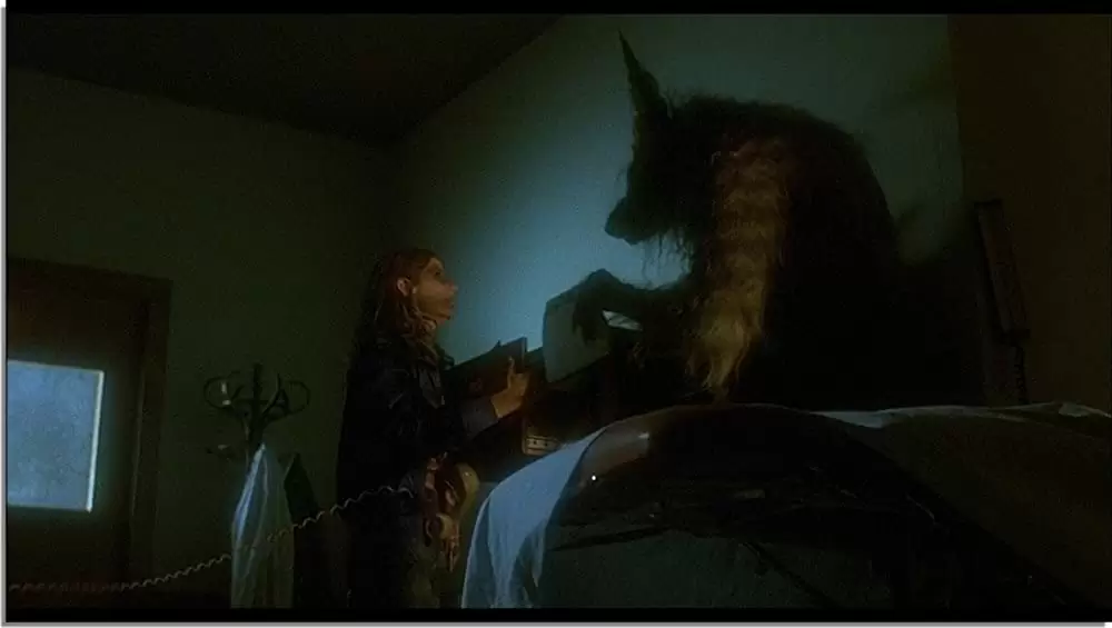 「ハウリング」ベリンダ・バラスキーの画像