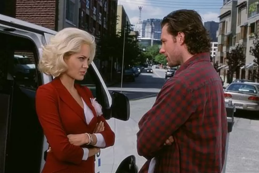 「ブロンド・ライフ」アンジェリーナ・ジョリー & エドワード・バーンズの画像