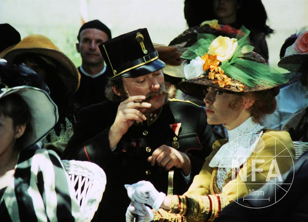 口笛はあの青い空にの画像