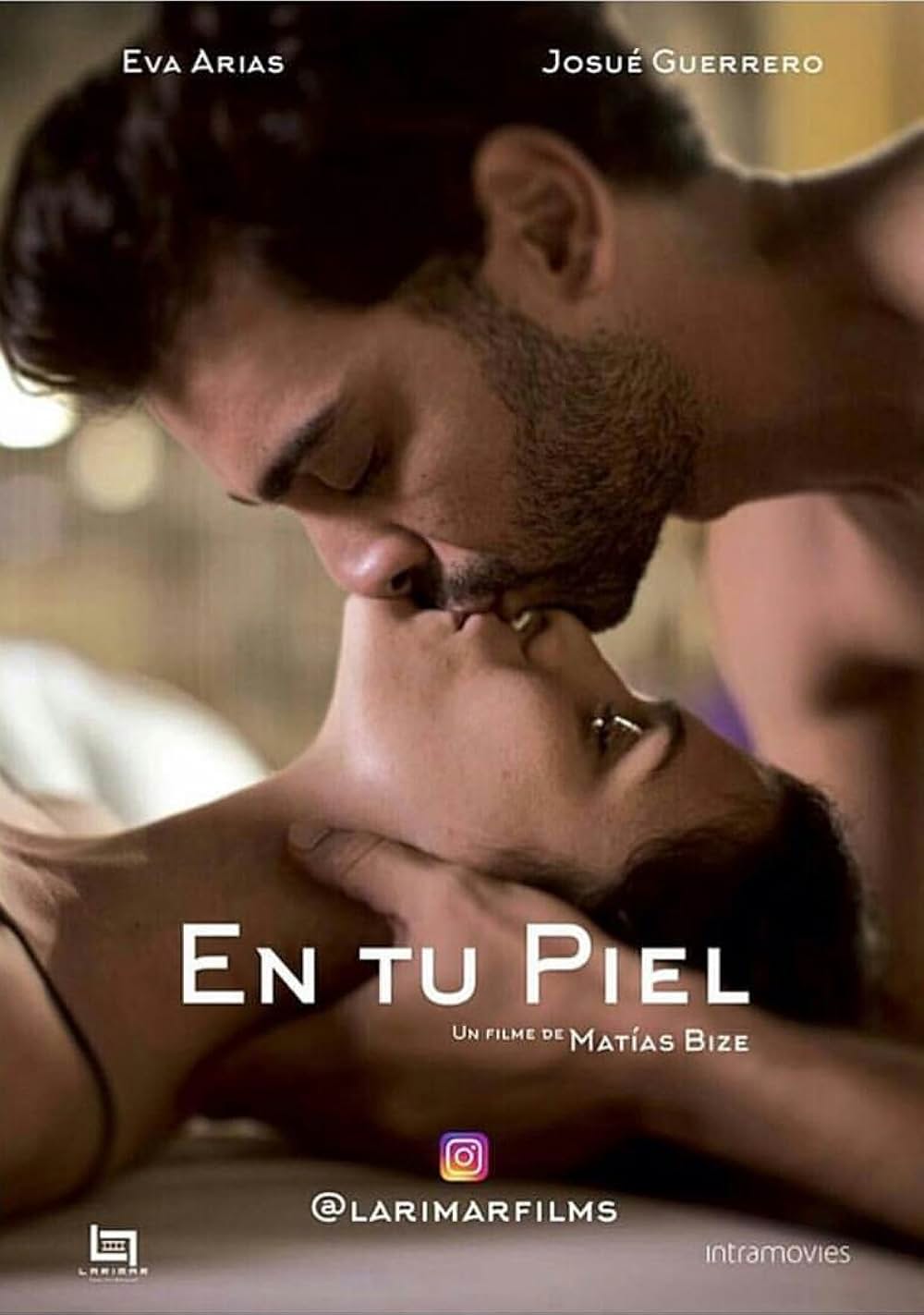 木曜日に抱かれる人妻の画像